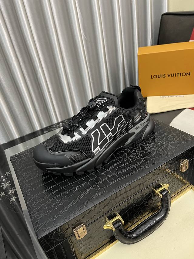 Color Black Size 19X10 Gucci original pigskin grain official website synchroniza