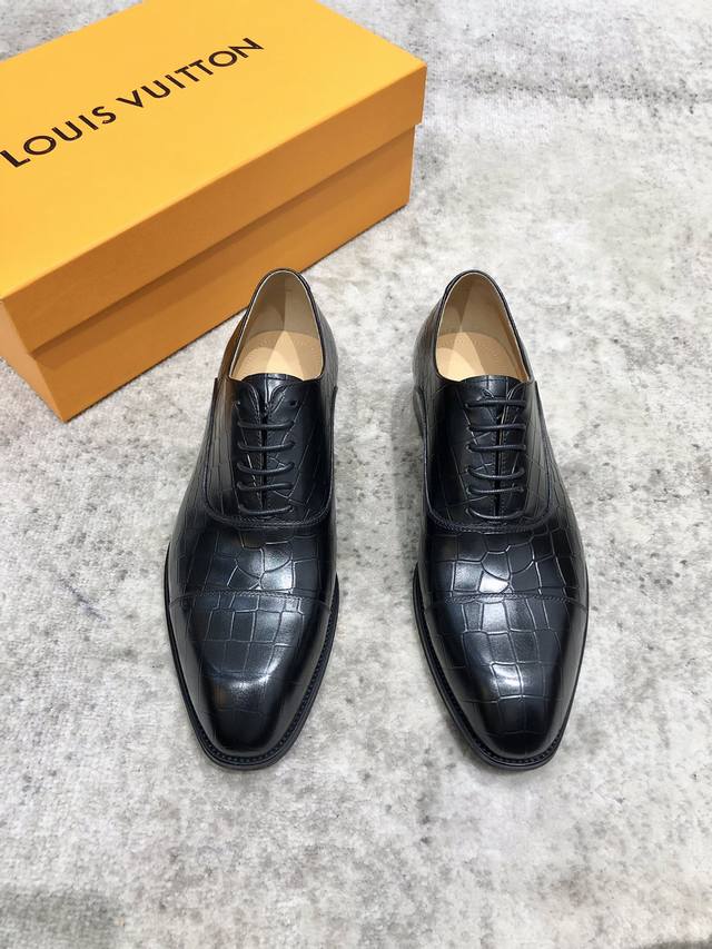 Lv Louis Vuitton boutique