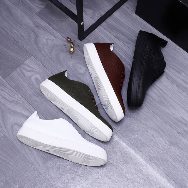 New product from H-House Herme* Herme-Siderby loafers Official price: RM 8,650 M