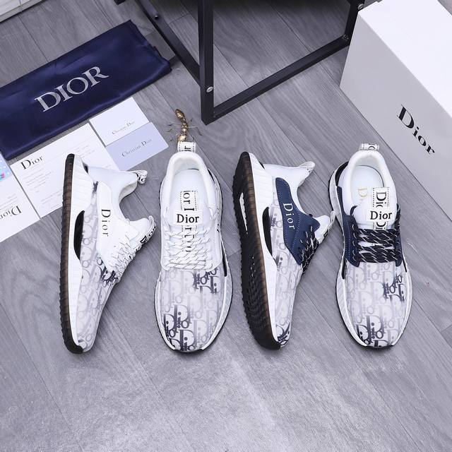 Price: Product Brand: Hogan* Hogan* Low-top sneakers Regular size: 39-44 Can be