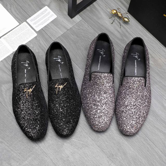 Price: Product Brand: Berlut* Low-top sneakers Regular size: 38-45 Can be custom
