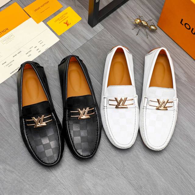 Price: Product Brand: Dsquard D2* Low-top Casual Shoes Regular Size: 38-45 Can b