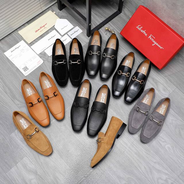 Brand Hermes, the latest fashion casual leather shoes for men are sold at the of