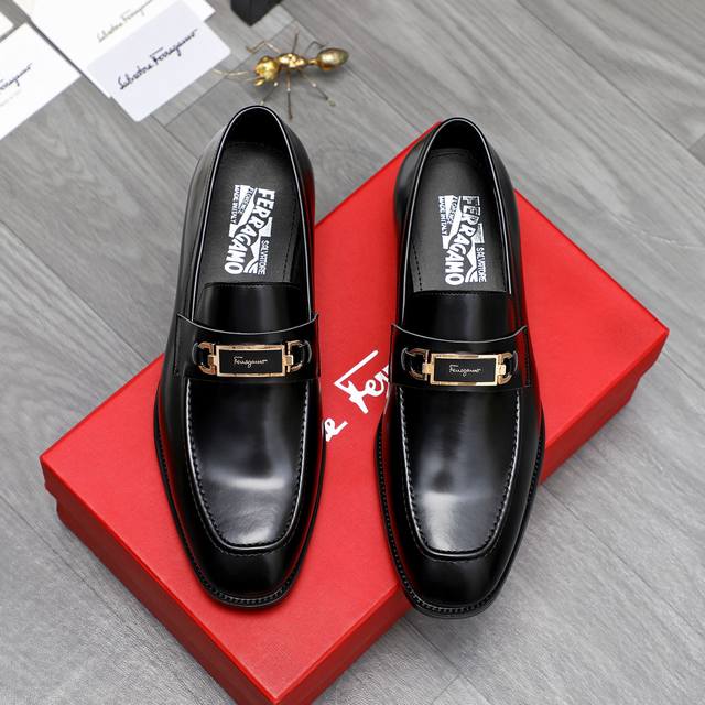 Real price Verace official new model, Versace men's four seasons high-end toe sh