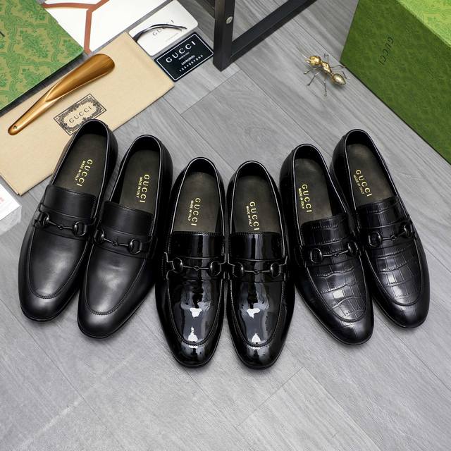 Price: Product Brand: Dg* Dolce & Gabbana* Low-top casual shoes Regular size: 38
