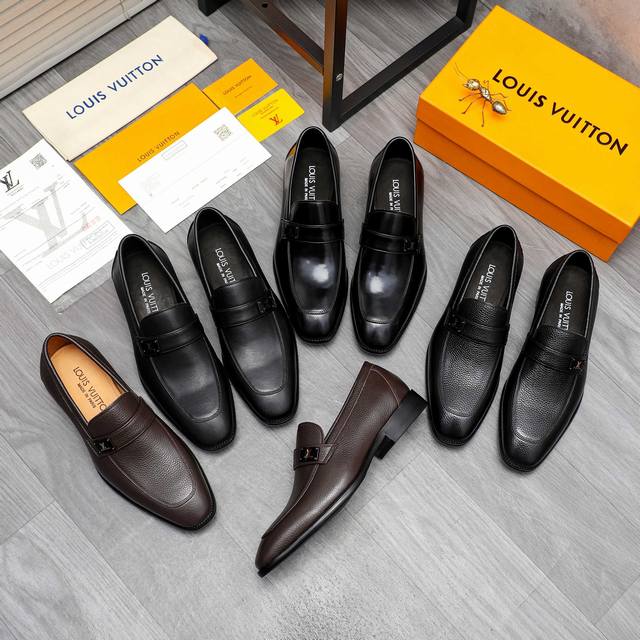 Loropiana, the new spring and summer shoes for men are available at the same cou