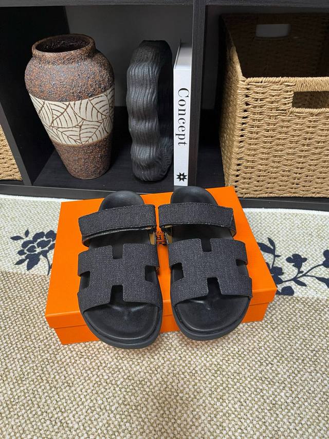 Factory price P Lp classic loafers, Italian treasure brand, the only brand that