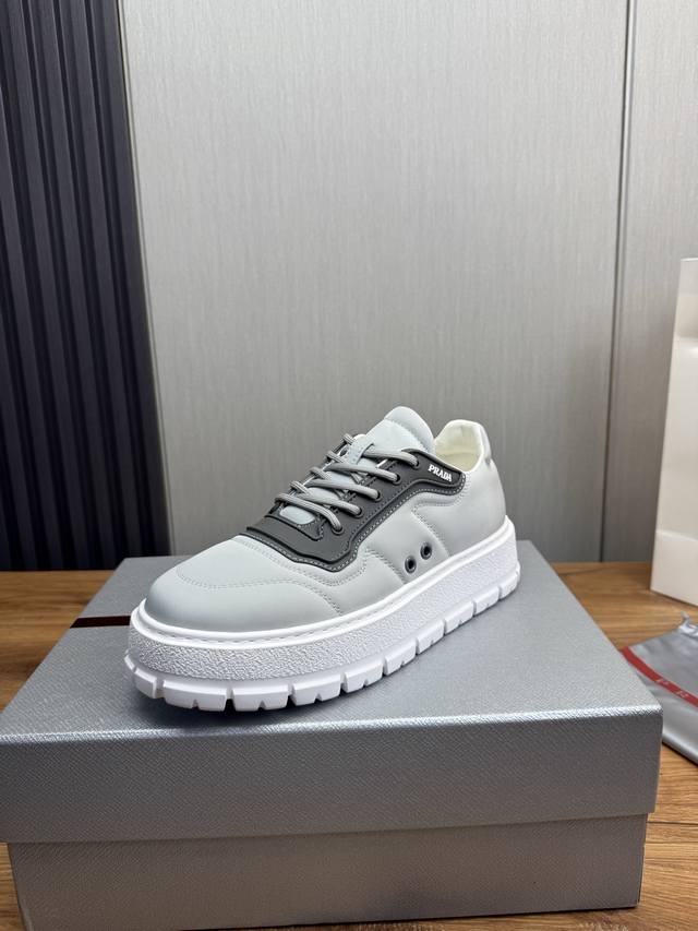Prada -High-end quality original casual sports shoes -Upper: Nappa calfskin, bra