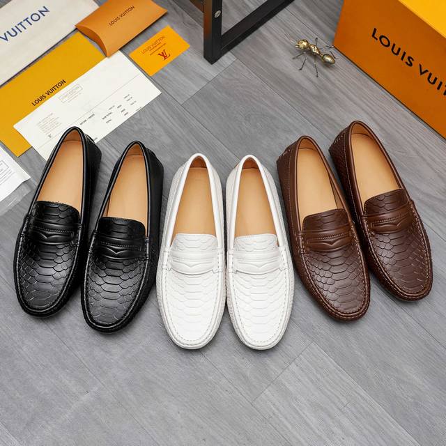 P Direct sales of the hottest Fendi Fendi New Year couple's sneakers casual spor