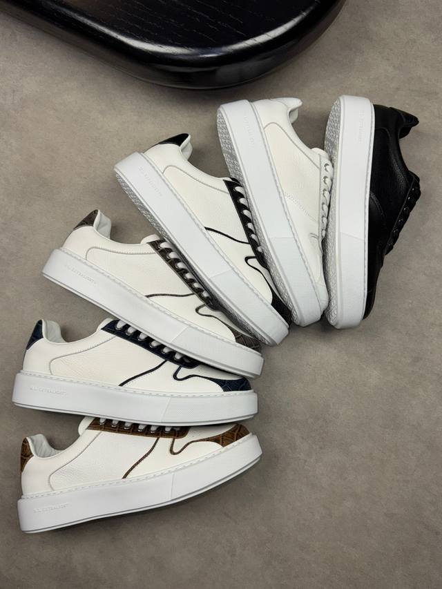 Factory Price Pp: Top original Brand: Prada Standard size: Men's size 38 44 45 c