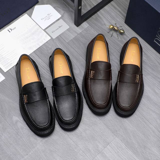 Factory P price Boss latest casual slippers, welcome to compare 1:1, hot selling