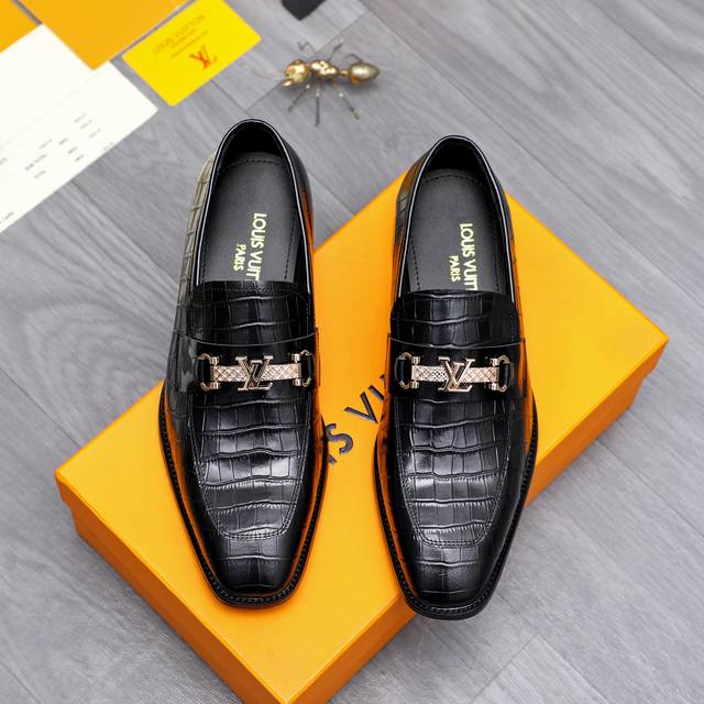 Factory Price Pp: Brand: Armani Arm Ni Standard size: 39-44 45 Customized Grade:
