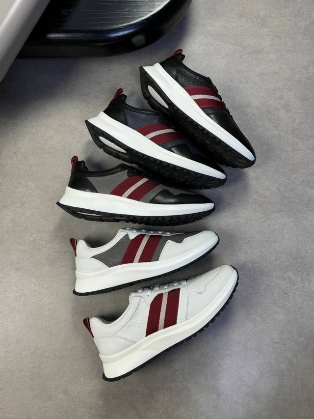 Factory P price Prad*Prada counter popular men's shoes, 1:1 production on the of
