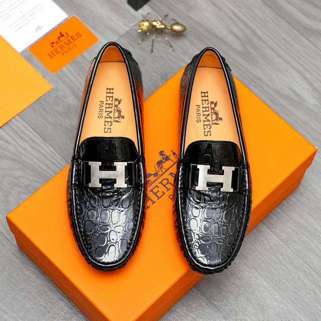 Factory P price P actual price latest Valentino Valentino V home new leisure you