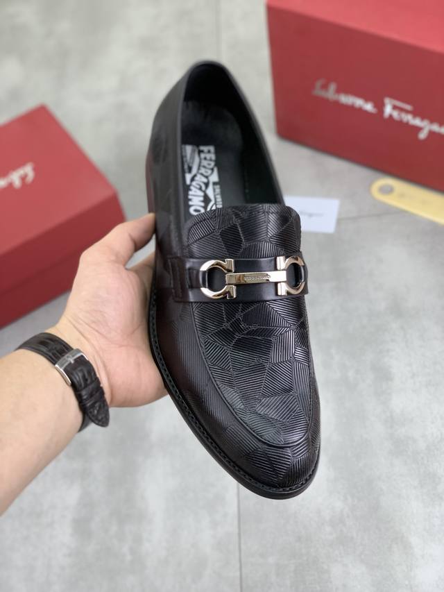 Factory Price P Real Price Lv-Louis Vuitton-High-end Slippers Luxury slippers, 1