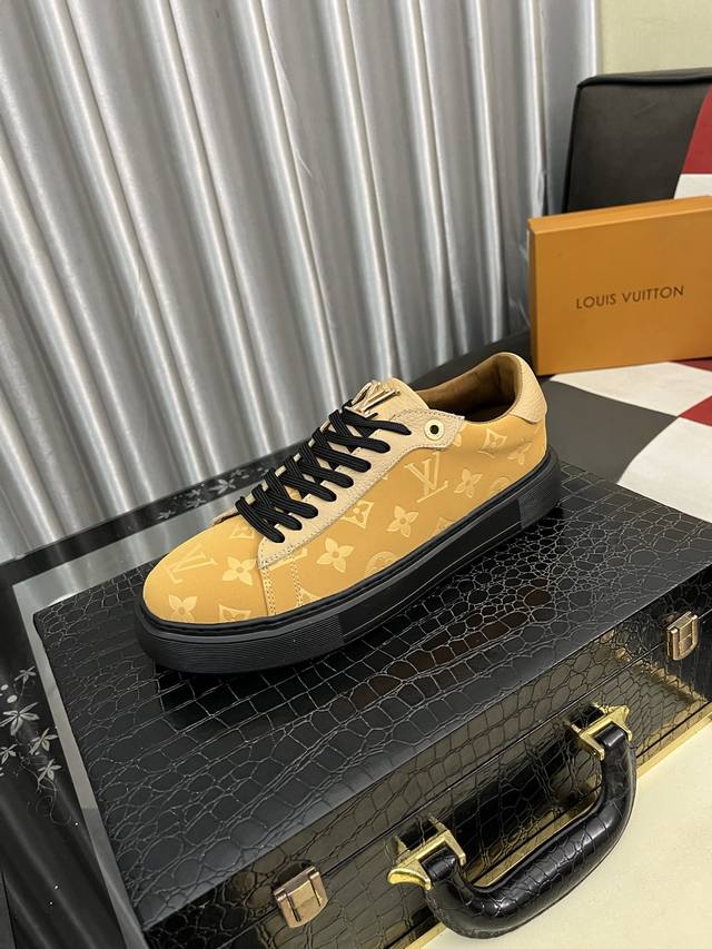 Ugg2025 new low-top Meyer casual shoes The upper is made of cow suede leather an
