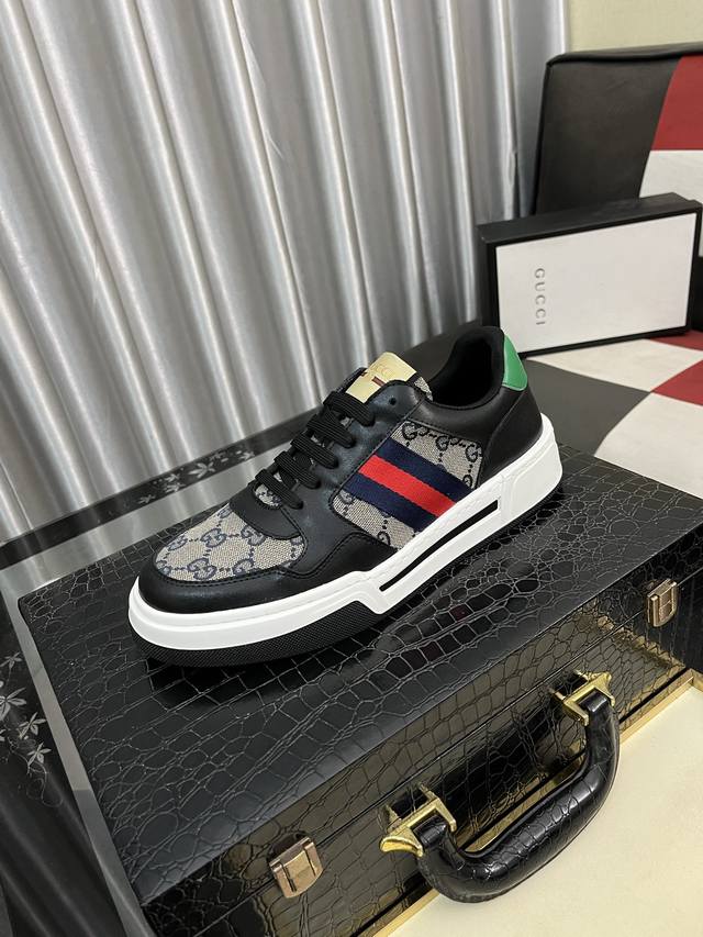 The Row loafers. Retro style, looks good with any outfit! All the big internet c