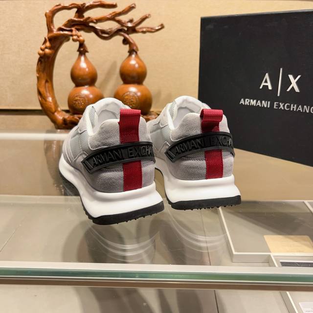 Factory Price Fendi Fendi's latest men's casual shoes! Available at the counter!