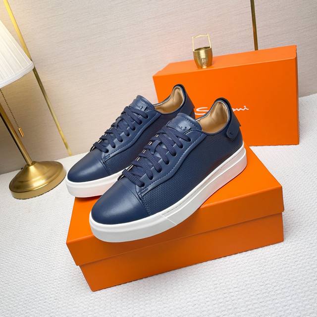 Product trademark: Louis Vuitton casual leather shoes Standard size: 39-44 38.45