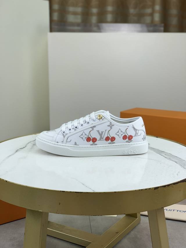 Factory P price Louis Vuitton Lv new models are on sale at the same time in the