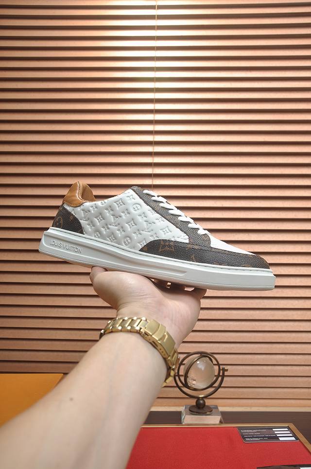 Factory Price P Gucci's new casual shoes have an amazing design. The classic dou