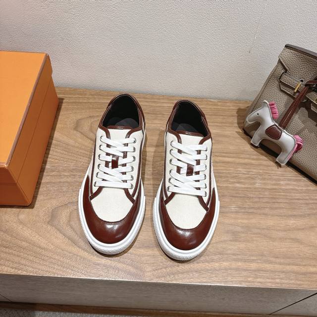 Factory Price: Herme* Hermes fashion casual sports shoes, finely crafted, layere