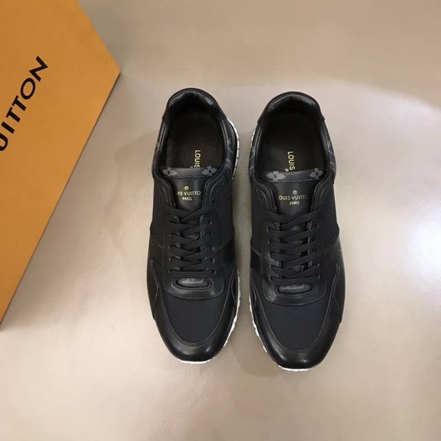 Miumiu spring and summer catwalk biscuit shoes, closed-toe sneakers, Simple spor