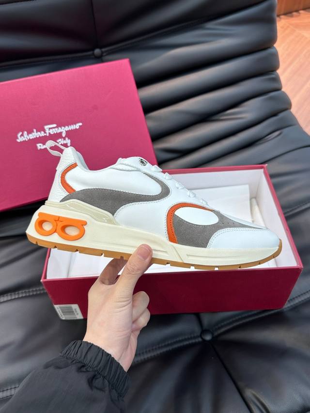 Bottega Veneta's latest Eliot series retro basketball shoes and casual sports ca