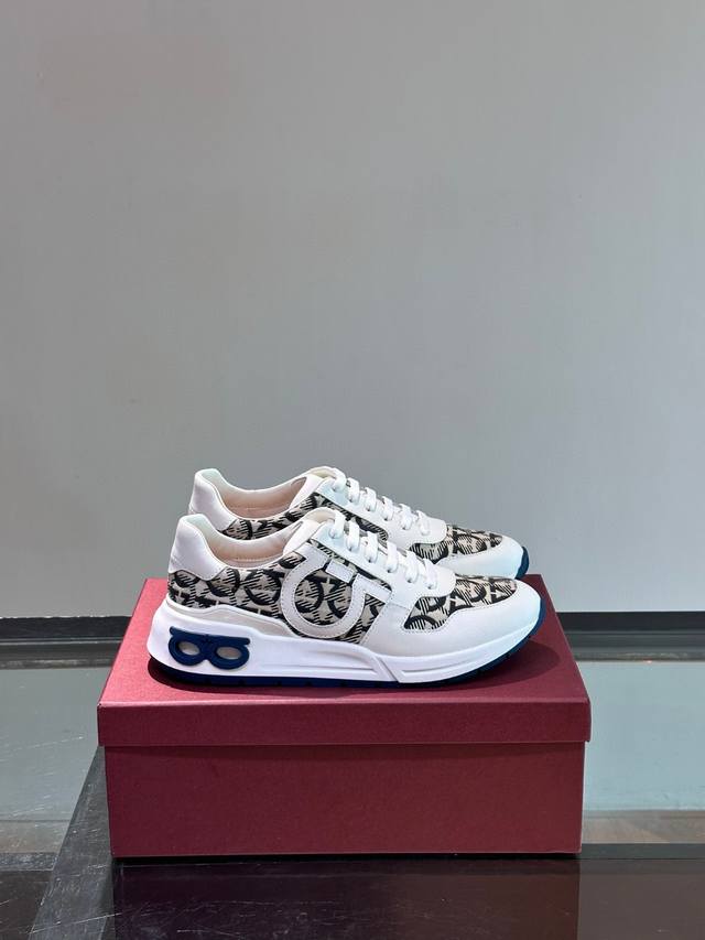 Factory Price Pp: Brand: Gucci Standard size: 38-44 45 can be customized Grade: