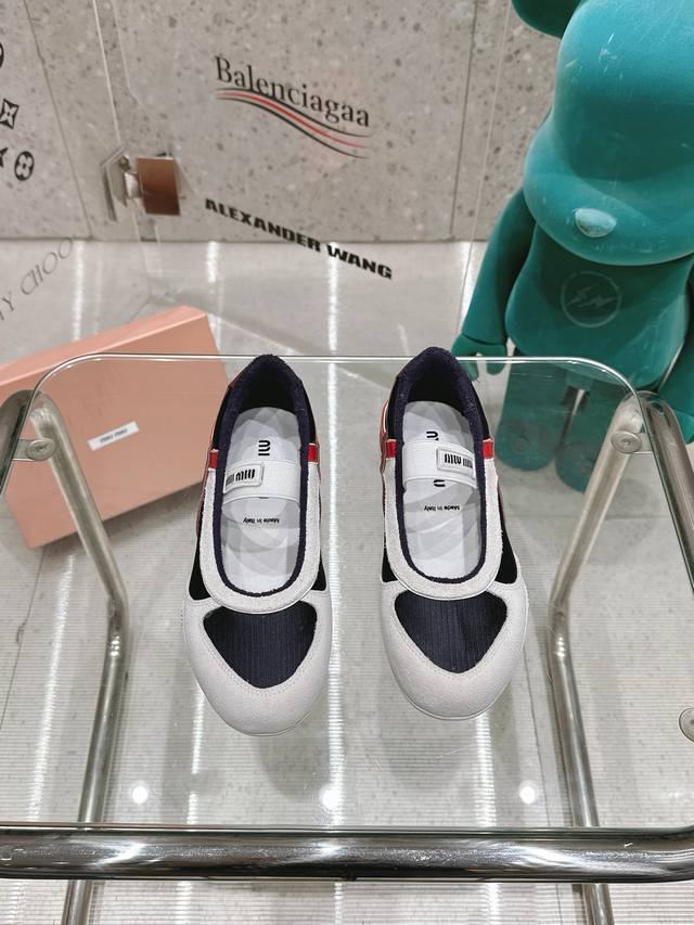 Factory P price men's men's sports shoes original Armani Armani Exchange latest