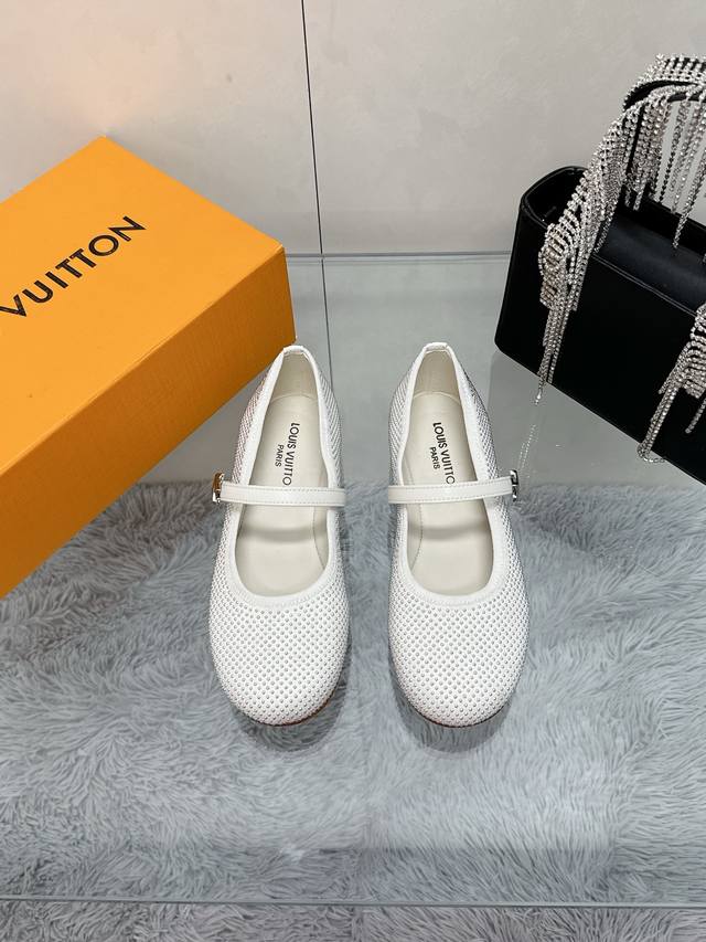 7912 New models for sale P Regular size: 38-46# 45 46 Customized Original config