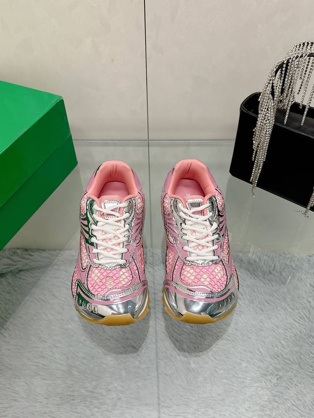New single shoes Gucci upper imported cowhide official website 1:1 fabric, linin