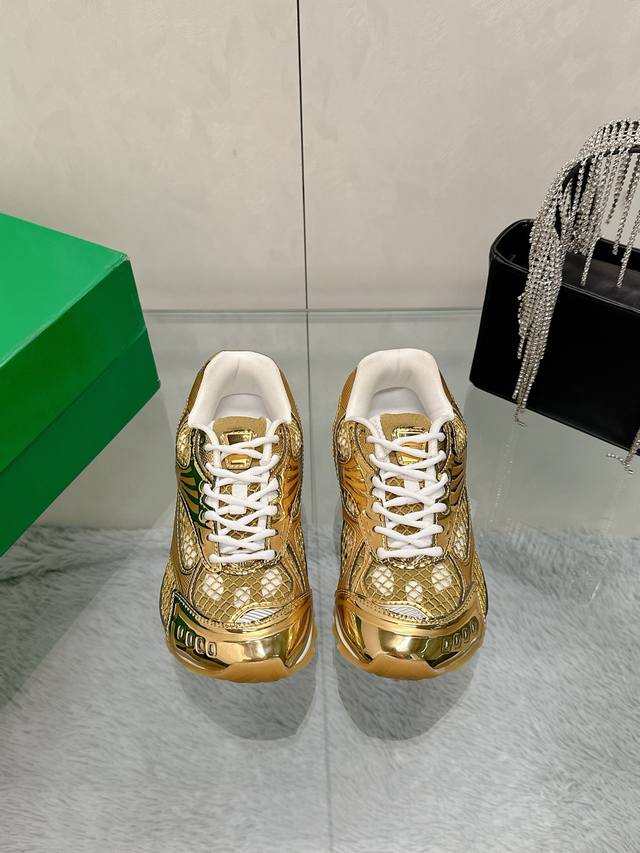Factory P price high version high quality new Prada Prada counters are launched