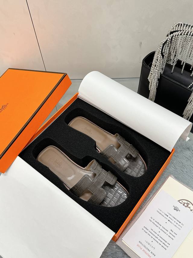 Factory Price P Versace new boutique casual shoes original high-quality uppers i