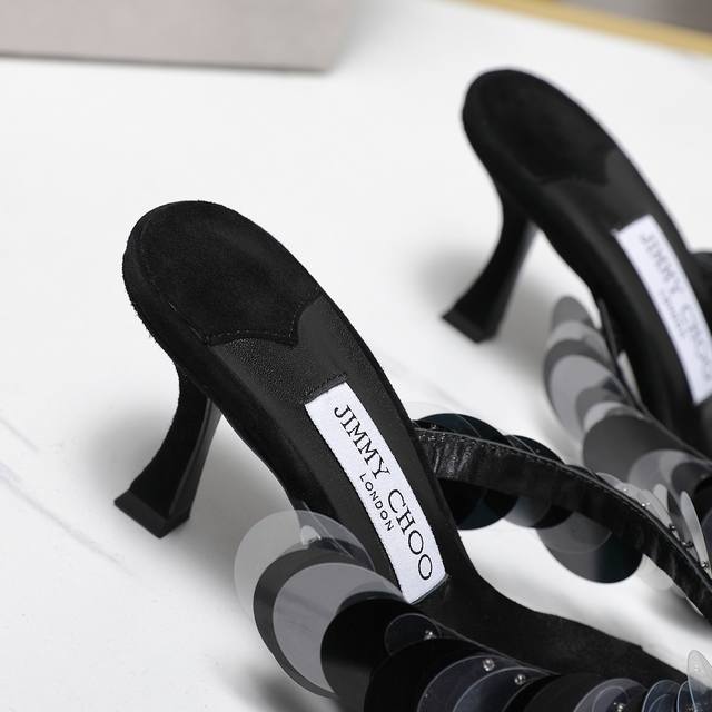 25 Spring and Summer Classic! Beach shoes are all the rage online! The latest mo