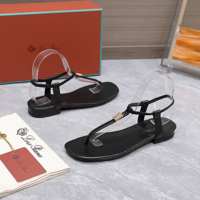 Factory Price Pp Chanel's latest double C Mary Jane sandals This stripe classic