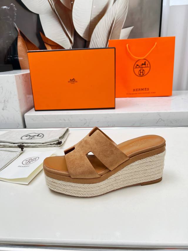 Factory P price, exclusive first release, upgraded sandals are here! Chloe's lat
