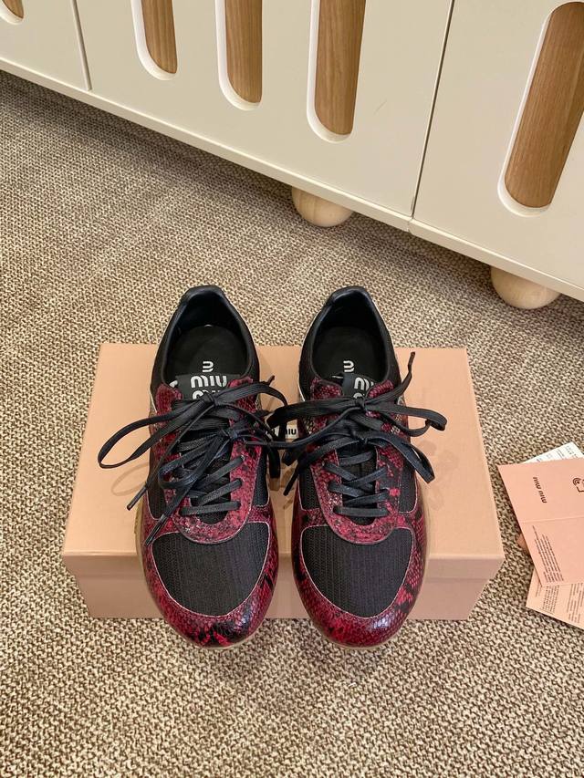 Factory price Jimmy Choo