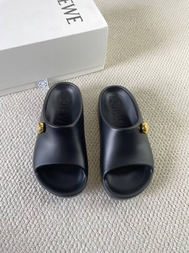 Instant price: Top version original purchase development This new sneaker adopts