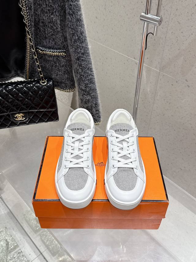 Smfk new slippers can be matched with pants and skirts, and it is a pair of shoe