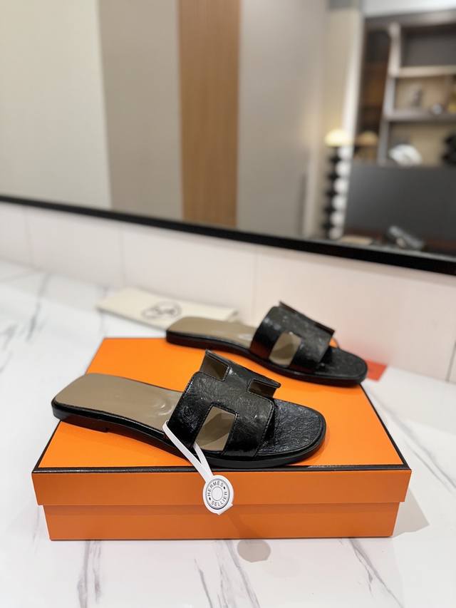 Louis Vuitton new slippers are on sale, 1:1 high-end customization, beat all imi
