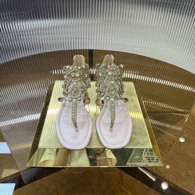 Chanel 25S latest wedge-heeled thick-soled slippers Many internet celebrities we