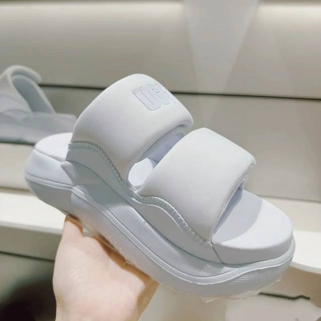 High-end version for men and women High-quality brand outsole Dolce & Gabbana ne
