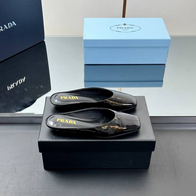 High version with multi-color Factory New product on sale, same style slippers