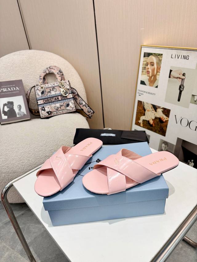 leather sole Celine 2025 spring and summer new slippers upper uses original embr