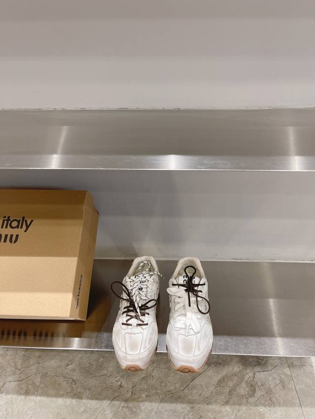 Balenciaga classic new silk bow pointed sandals The ultimate in fashion, a class