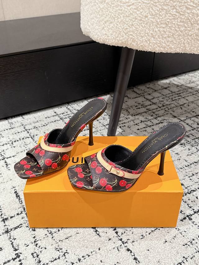 Summer sandals Amina Muaddi brand New spring and summer designs by Italian desig