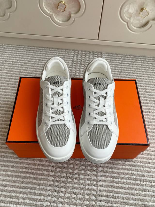 25 counter synchronized Flexion Sneaker series Alexander Mcqueen McQueen classic