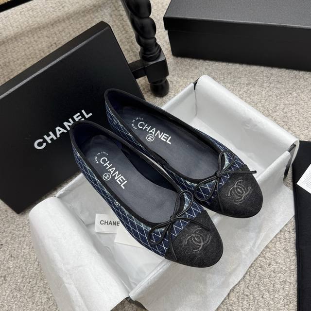 2025Slidy Viv' series combines comfortable design and ladylike style, showing a