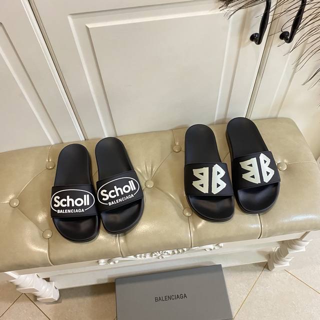 Fendi's latest hit flat slippers, with knotted laces, gold-finished metal parts,